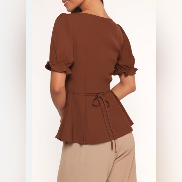 🤎 Petal & Pup Button Front Peplum Top Puff Sleeves Brown – Large or Medium - Picture 2 of 5